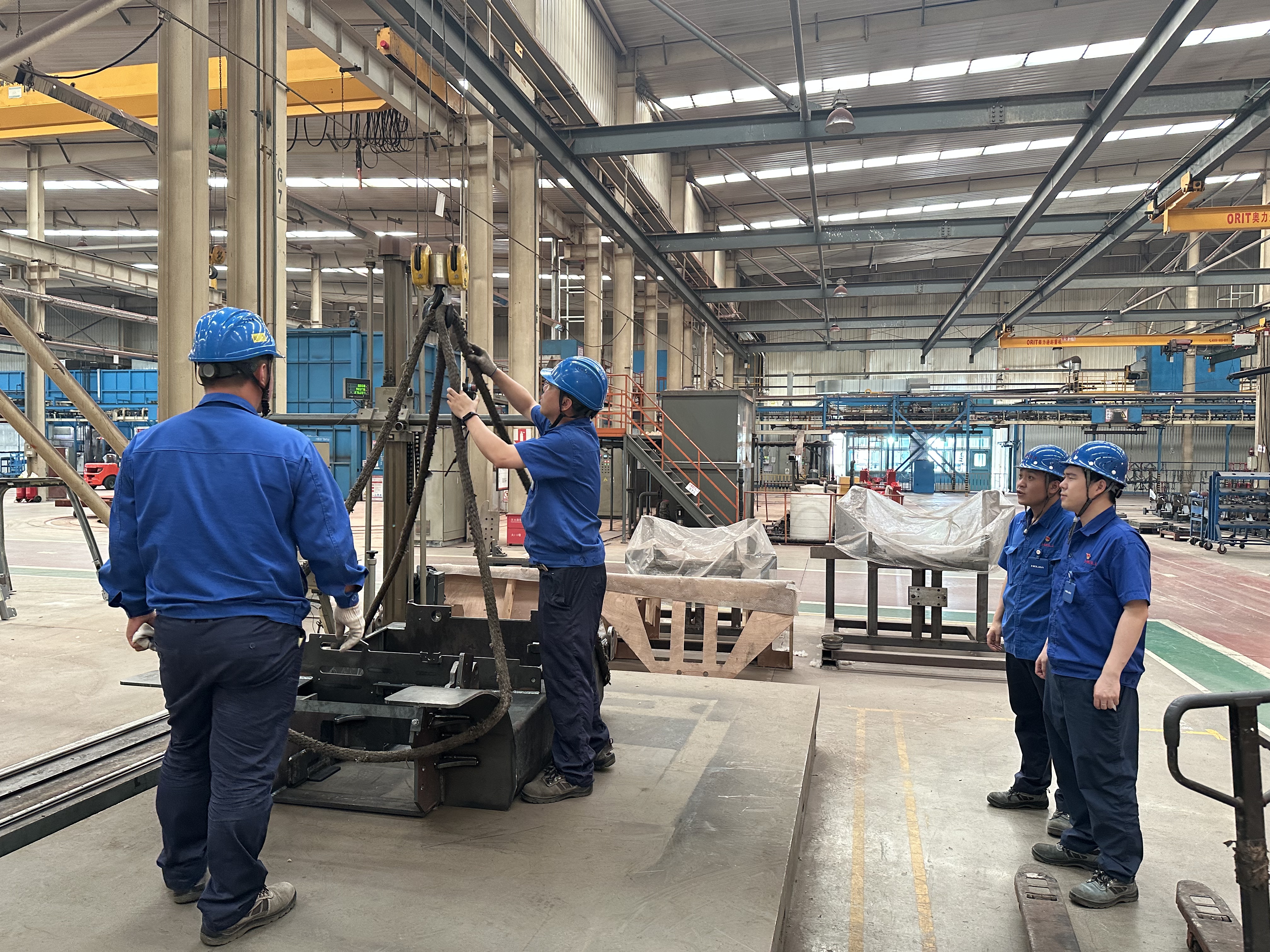 图3 船坞车车架车架三坐标检验、装配指导 左1图.jpg