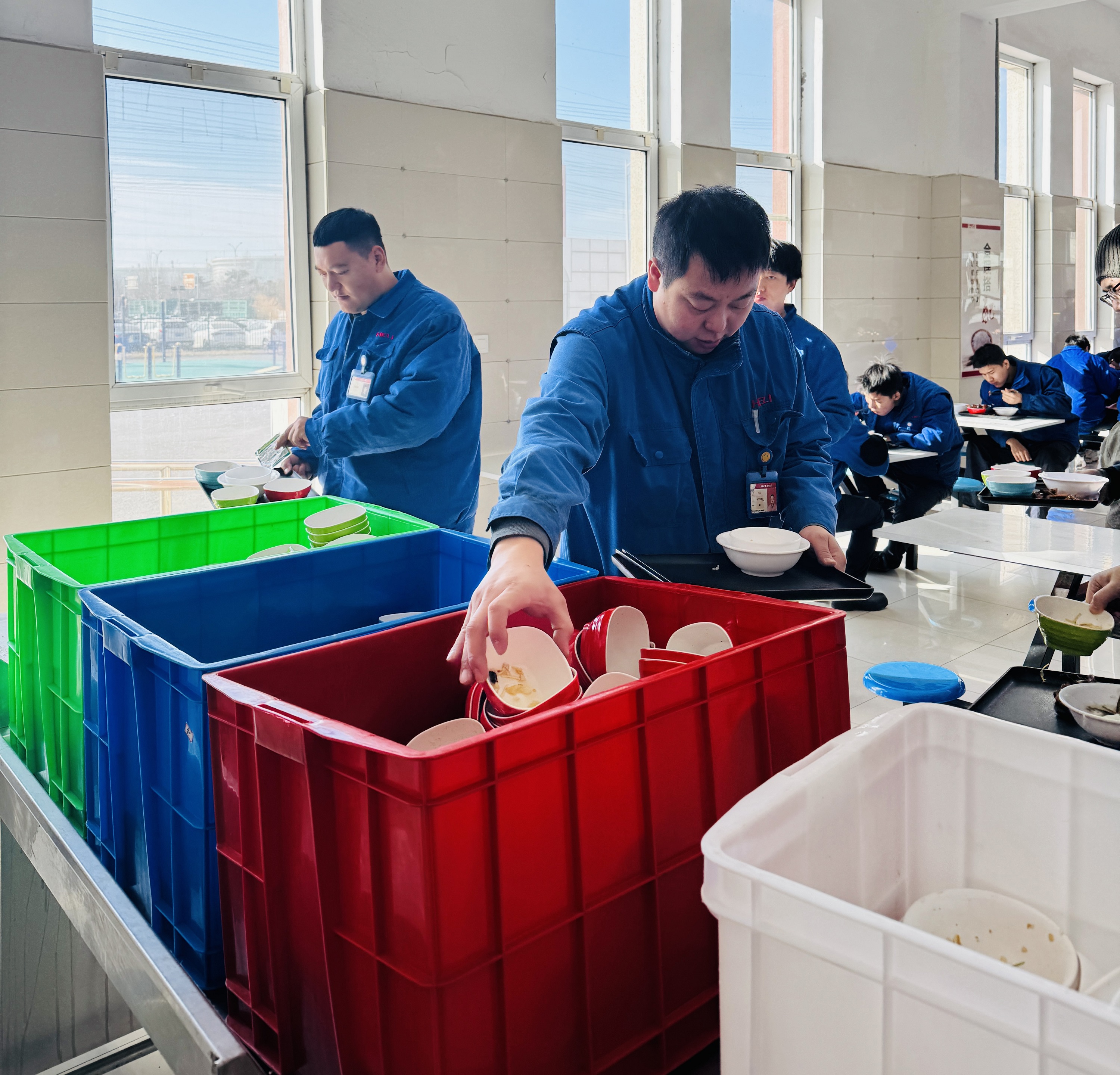 目视化分类餐具(小).jpg 目视化分类餐具(小).jpg